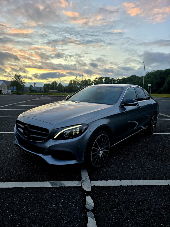 Upgrade LED Tagfahrlicht Scheinwerfer für Mercedes Benz C-Klasse W205 14-18 schwarz mit dyn. Blinker